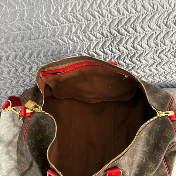 Louis Vuitton “Keepall” Duffle with Mono +Red Women's Bag- RARE LIMITED EDITION - Picture 4 of 6
